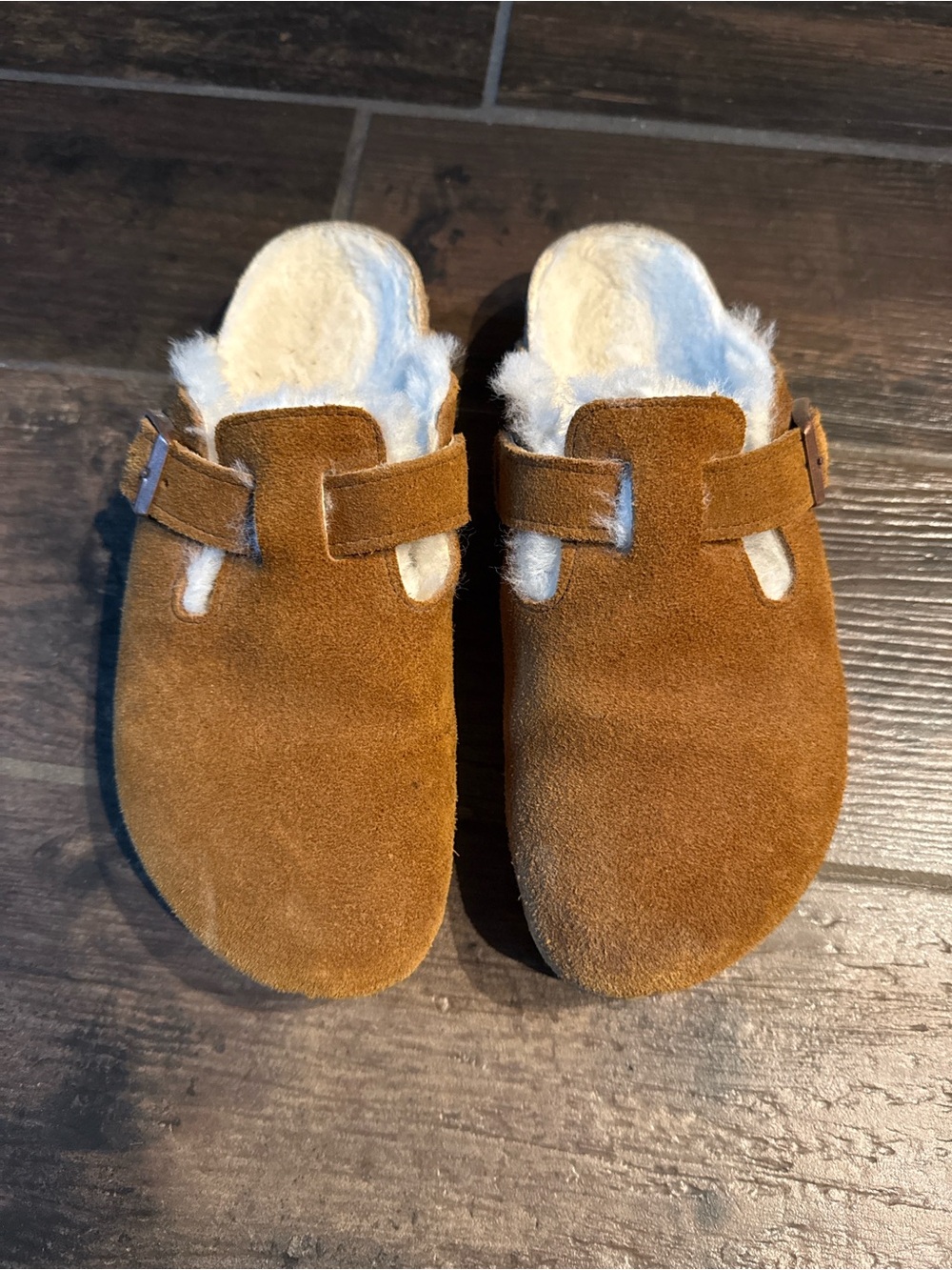 Women’s Birkenstock Boston clogs